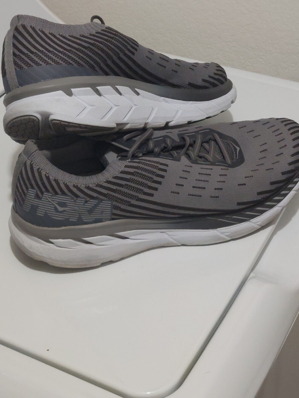 Hoka One One Clifton 5 Knit Grey Running Shoes Men's Size 15